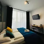 아파트호텔 Boogie Deluxe Old Town 3*