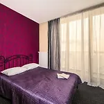 Boogie Deluxe Old Town 아파트호텔 3*