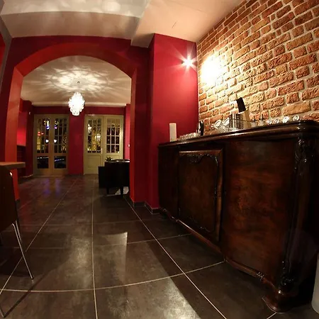 Boogie Deluxe Old Town 3* Breslau