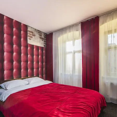 Boogie Deluxe Old Town Apartmanhotel