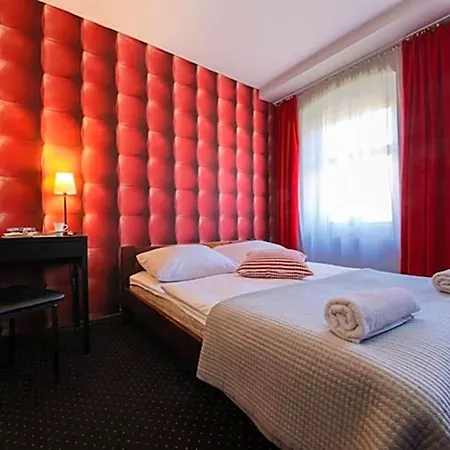 Boogie Deluxe Old Town Aparthotel Vratislav
