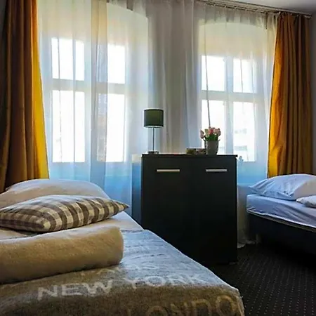 Boogie Deluxe Old Town Aparthotel
