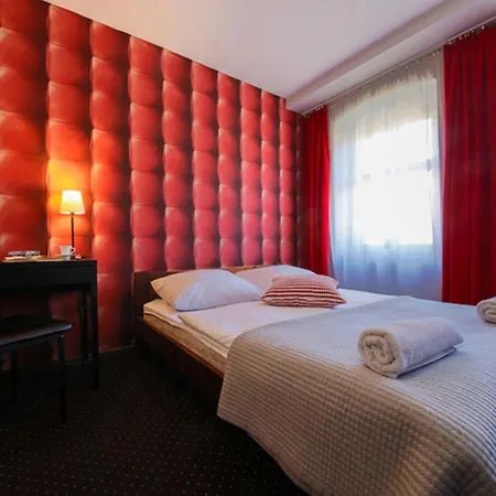 Boogie Deluxe Old Town Wroclaw