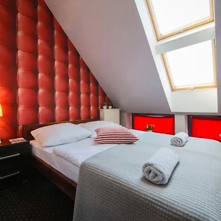 Boogie Deluxe Old Town Apart Otel 3*
