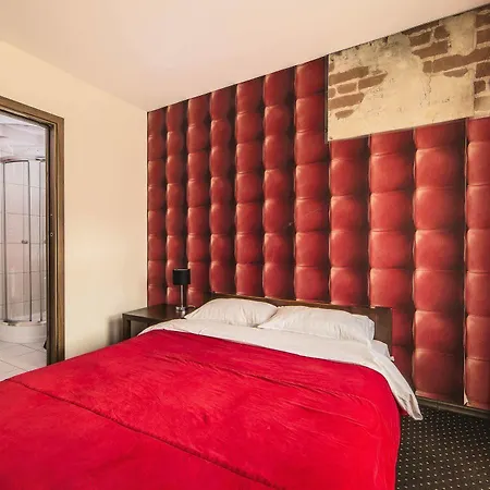 Boogie Deluxe Old Town Wroclaw