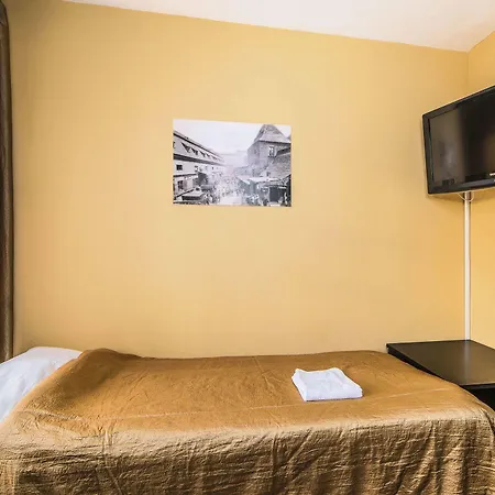 Boogie Deluxe Old Town 3*