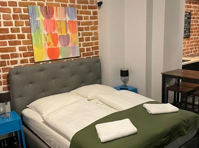 아파트호텔 Boogie Deluxe Old Town 3*